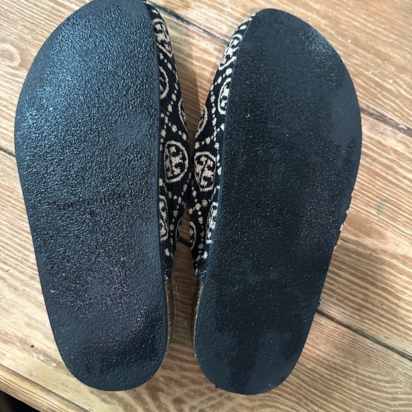 Tory Burch Charm Mule in Black size W9 - Picture 4 of 4